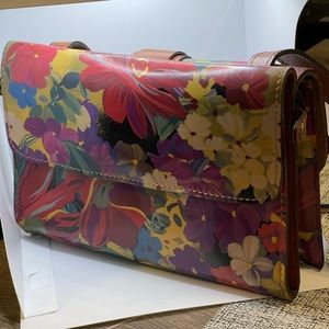 Citrus Sunrise Tauriana leather crossbody purse by Patricia Nash collection.